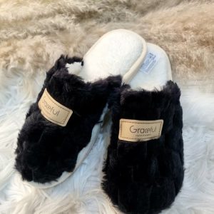 Home criss cross fuzzy slippers
